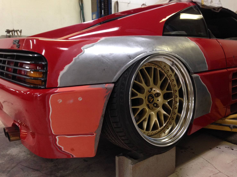 Illustration for article titled Somebody Stanced A Freaking Ferrari